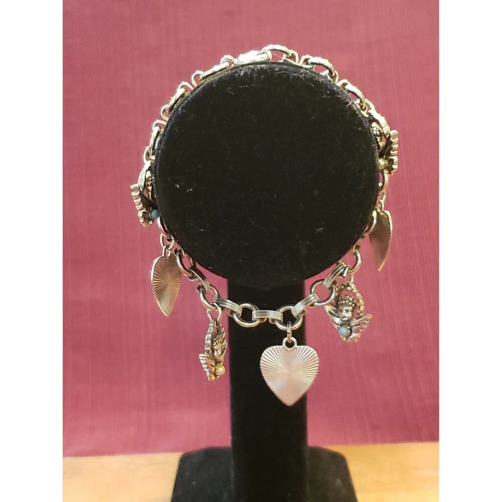 Vintage Unsigned Angel And Heart Silver Tone Charm Bracelet With Solid Clasp